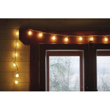LED outdoor string lights, 40 LEDs, 9 m, IP44, warm white