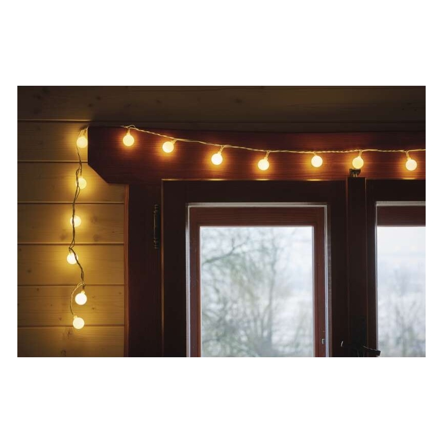 LED outdoor string lights, 40 LEDs, 9 m, IP44, warm white