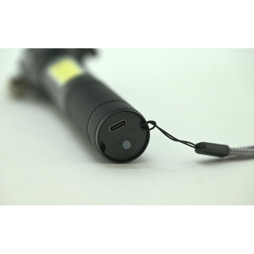 LED Rechargeable flashlight LED/3W/5V 200 lm 1200 mAh