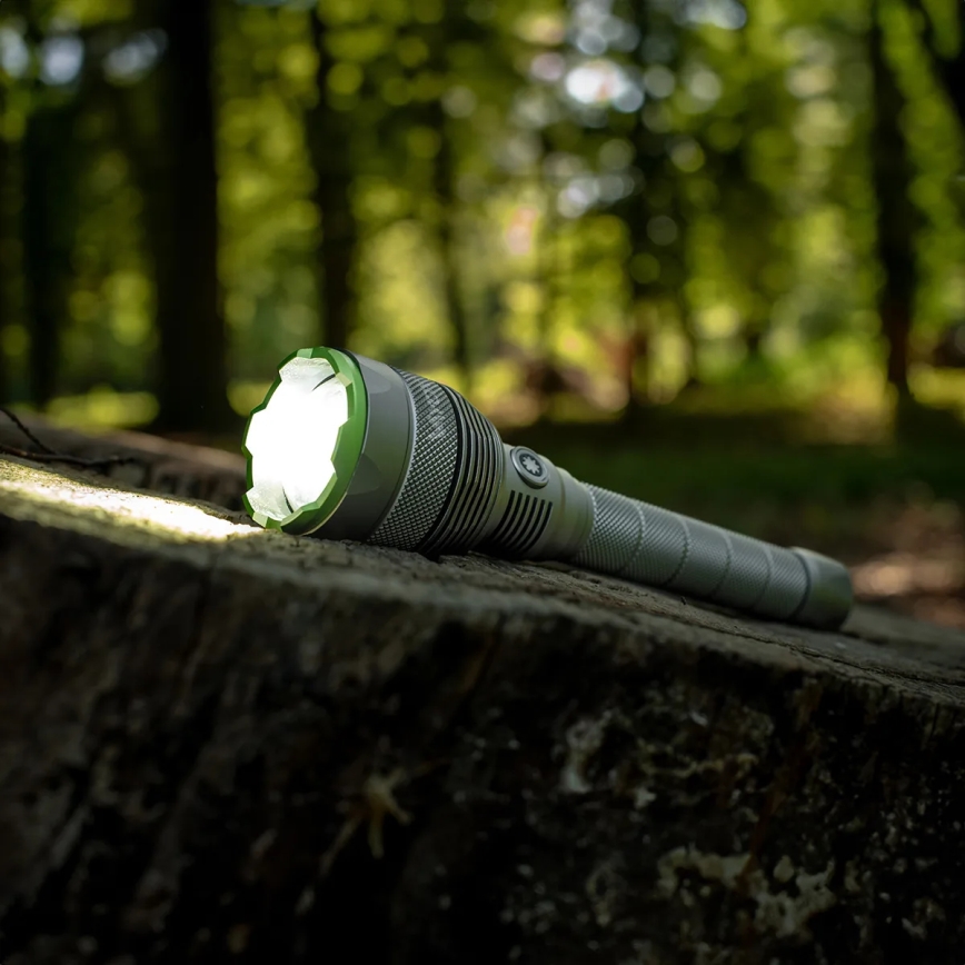 LED Dimmable rechargeable flashlight with a power bank function LED/5V IPX7 10000 shiny 2600 mAh