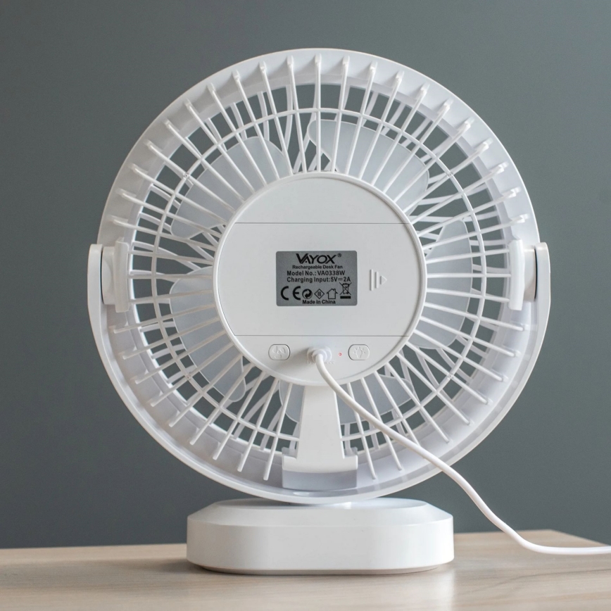 LED Rechargeable table fan with LED lighting LED/3W/5V USB 2400 mAh white