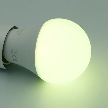 LED RGBW Dimmable bulb A60 E27/9W/230V 2700-6500K Wi-Fi Tuya