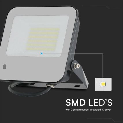 LED RGBW Dimmable floodlight LED/50W/230V IP65 grey + remote control