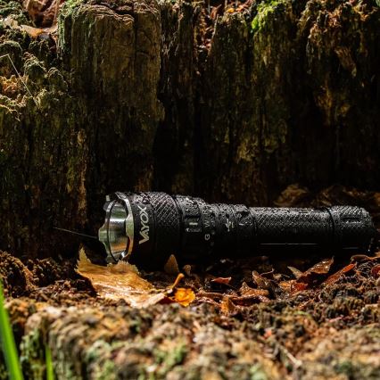 LED RGBW Dimmable rechargeable flashlight LED/15W/5V IP66 1500 shiny 2000 mAh