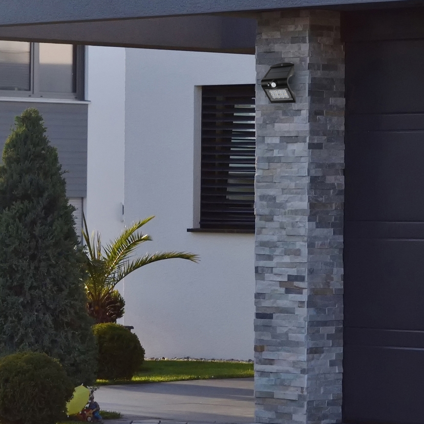 LED Solar light with a motion sensor LED/1,5W/1200 mAh 3,7V IP65