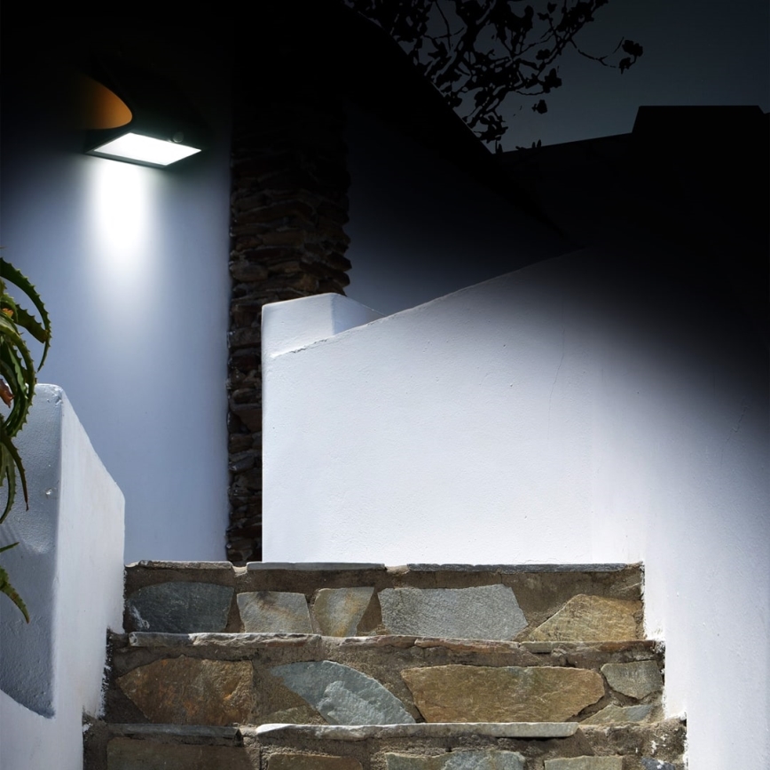 LED Solar light with a motion and dusk sensor LED/6,8W/4000 mAh 3,7V IP65