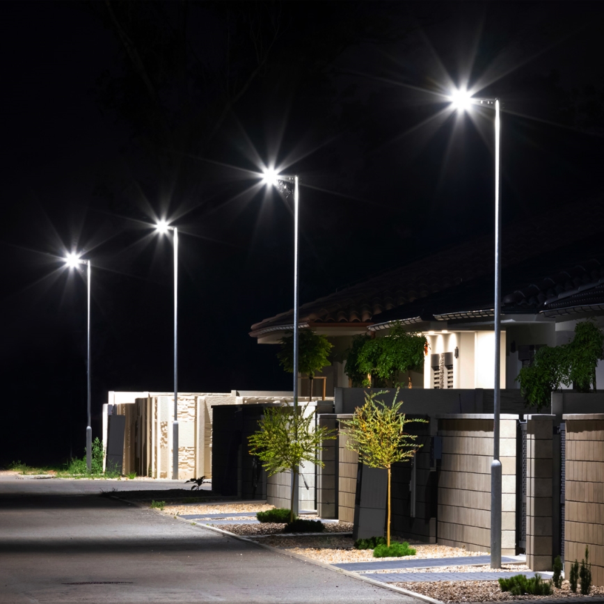 LED Solar street lamp VIA 50W/5000 mAh 3,2V 6000K IP65 + remote control