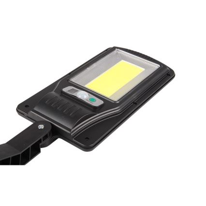 LED Solar street lamp with a sensor LED/2,5W/5V IP44 + remote control