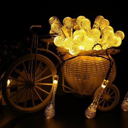 LED Solar String Lights with Dusk Sensor, 20× LEDs, 0.72 W / 1.2 V, 600 mAh Battery, 4.7 m Cable, IP44
