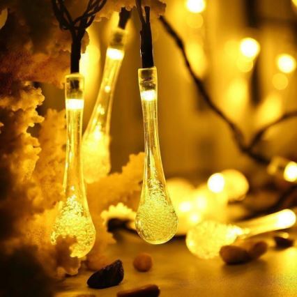 LED Solar String Lights with Dusk Sensor, 20× LEDs, 0.72 W / 1.2 V, 600 mAh Battery, 4.7 m Cable, IP44
