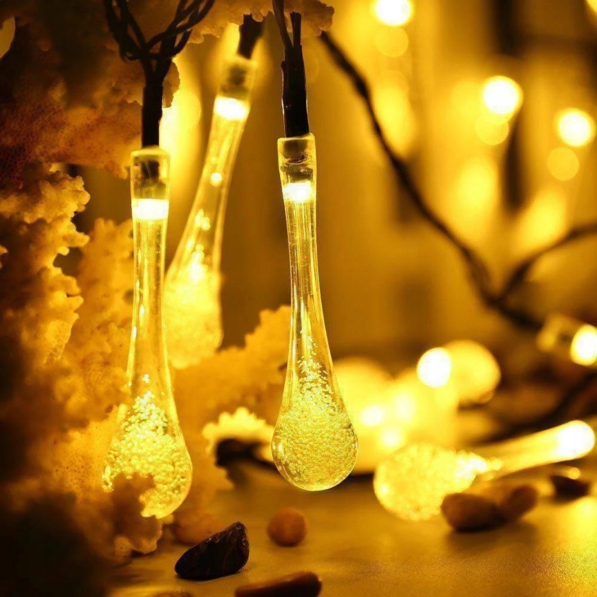 LED Solar String Lights with Dusk Sensor, 20× LEDs, 0.72 W / 1.2 V, 600 mAh Battery, 4.7 m Cable, IP44