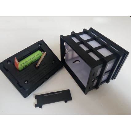 LED Solar wall lamp with a dusk sensor LED/2V 70 mAh IP44