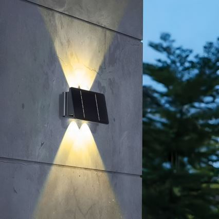 LED Solar wall light 4xLED/1,5W/3,7V IP54 black