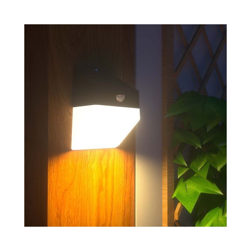 LED Solar wall light with sensor LED/2W/3,7V 4000K IP65 1200 mAh