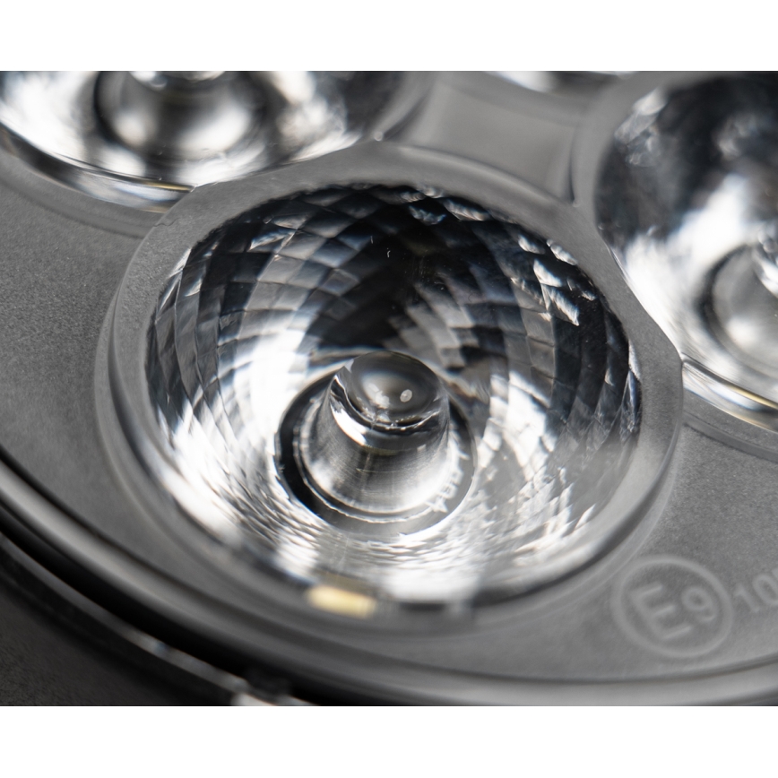 LED Tractor spotlight BLACK LED/20W/10-30V IP69 5700K round