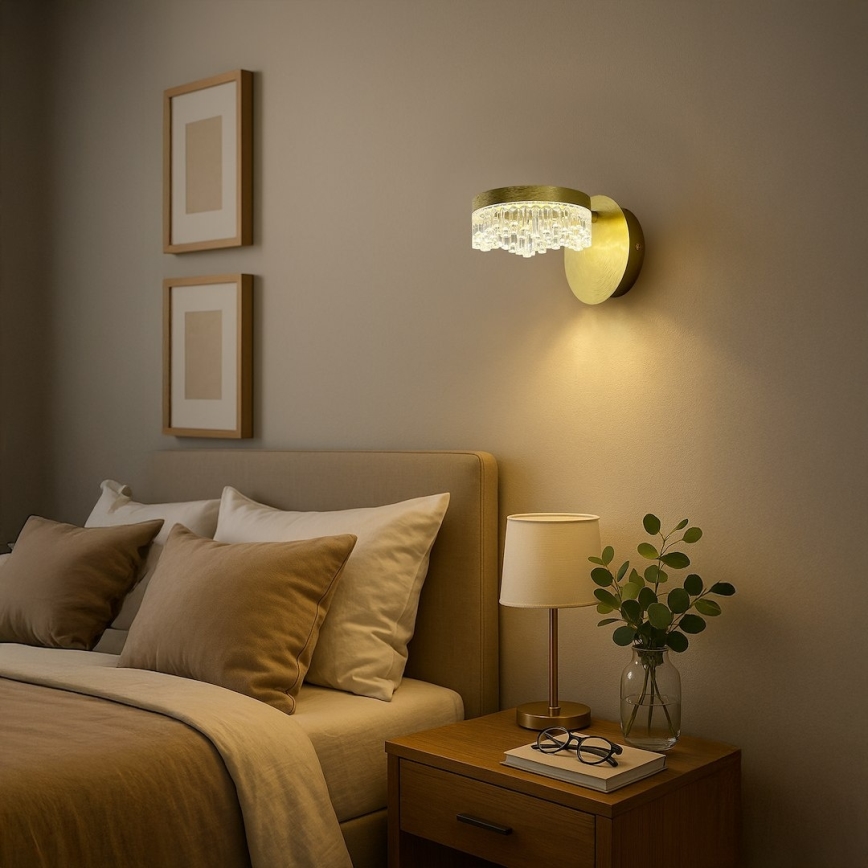 LED Wall Light LED/4W/230V Gold