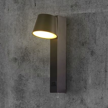 LED Wall spotlight with USB port LED/8W/230V 3000K