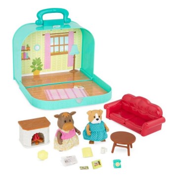 Li'l Woodzeez - Set in a case living room