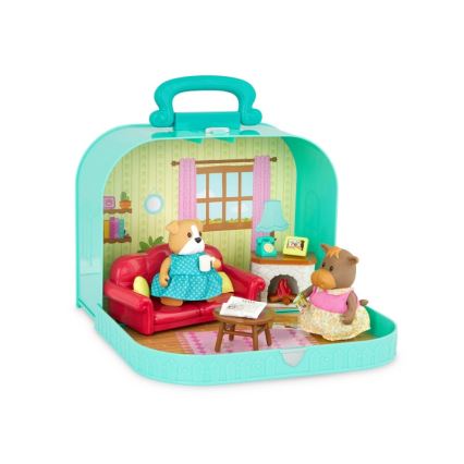 Li'l Woodzeez - Set in a case living room