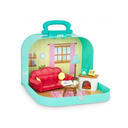 Li'l Woodzeez - Set in a case living room