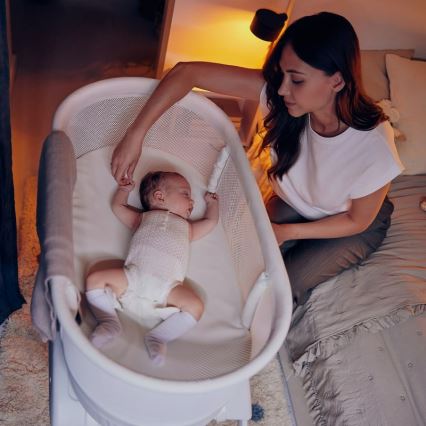 Lionelo - CORAL White Baby Crib with Built-in Scale