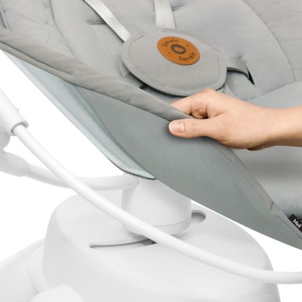 Lionelo - MELL Baby Swing with Music, Beige Sand, 4xAA + Remote Control