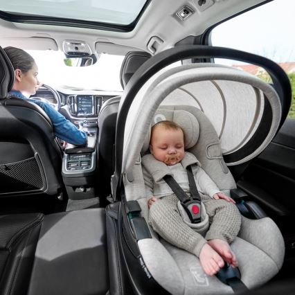 Lionelo - MOXIE SET i-Size Rotating Car Seat with Base, 40-87 cm, Beige Sand