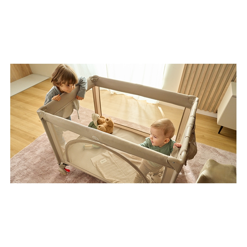 Lionelo - Travel Cot LAURA Beige Sand
