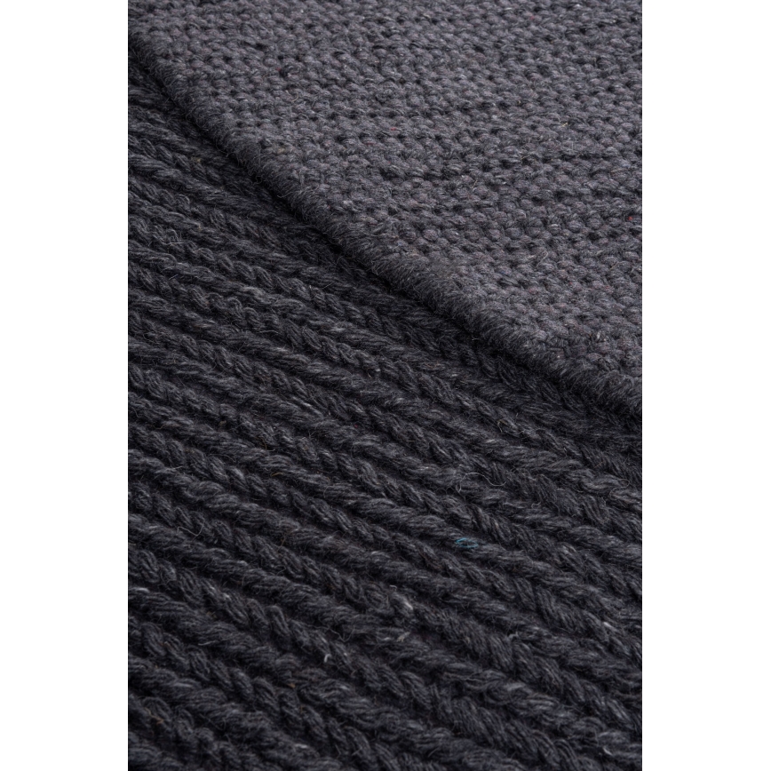 Natural round rug FIR WOOL 160 cm 2600 g/m2 anthracite