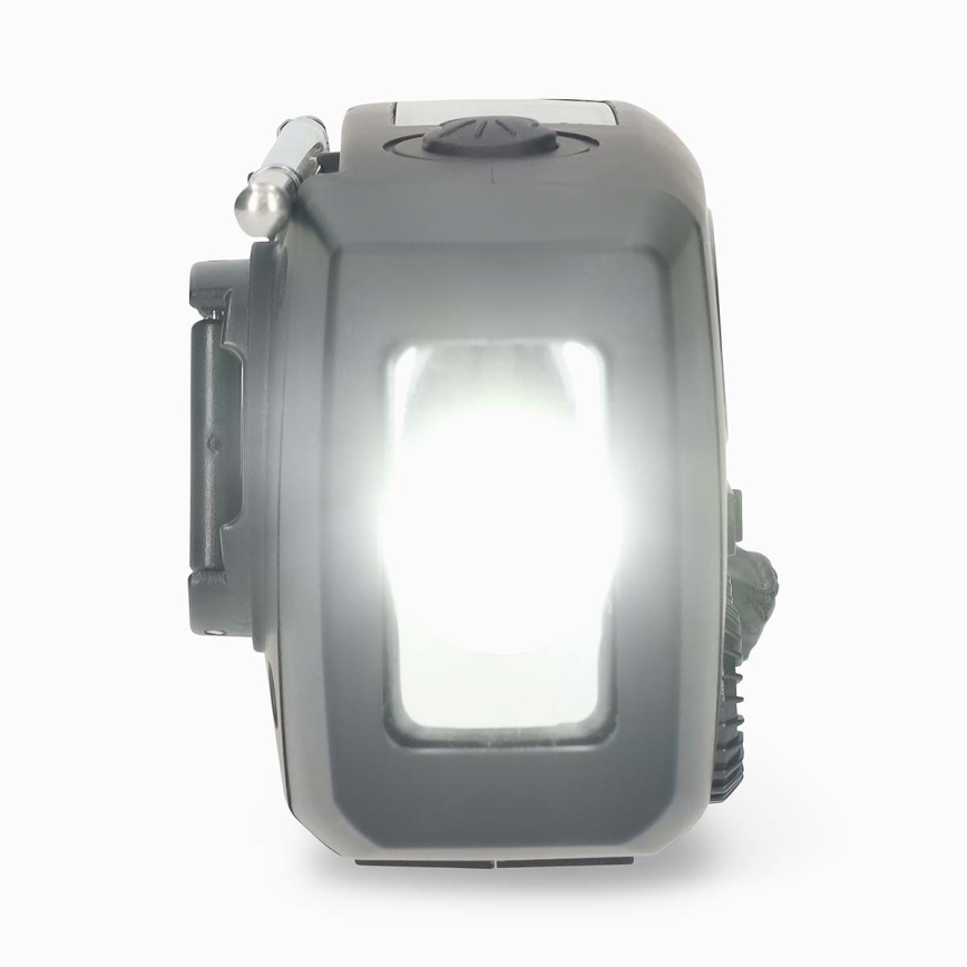 Hand-crank AM/FM radio with solar panel, LED flashlight and 2000 mAh battery