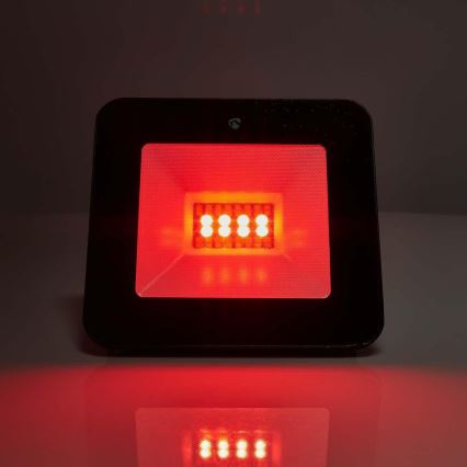 LED RGBW Dimmable floodlight SmartLife LED/20W/230V Wi-Fi IP65 2700-6500K