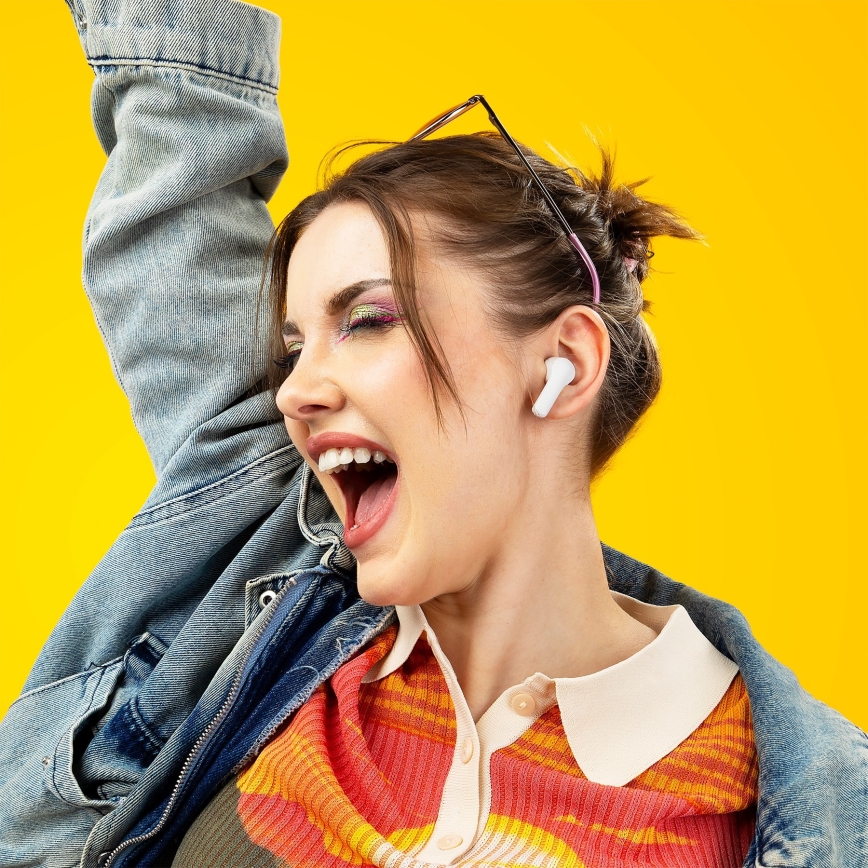 Niceboy Pins 4 - Wireless earphones with ANC 400 mAh + 2x 50 mAh IPX4 white