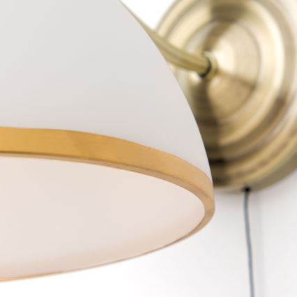 Wall lamp OLD LAMP 1xE27/40W/230V white/brass