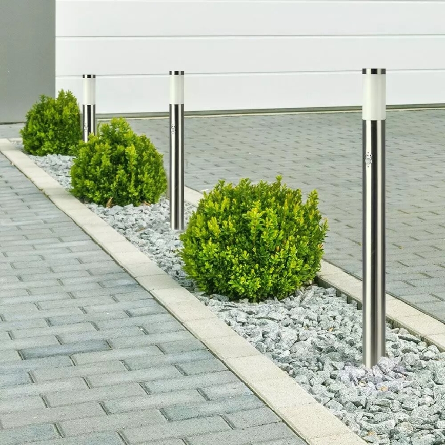 Outdoor lamp with a sensor 1xE27/60W/230V IP44 110cm matte chrome