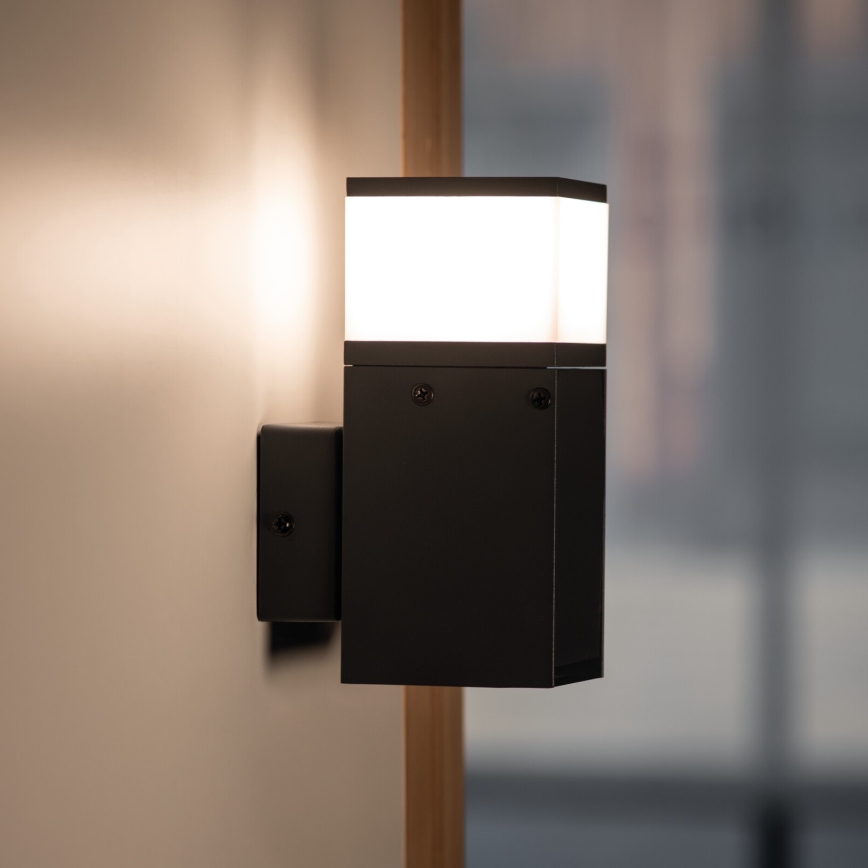 Outdoor wall light with a socket DASTEN 1xG9/11W/230V IP44 black