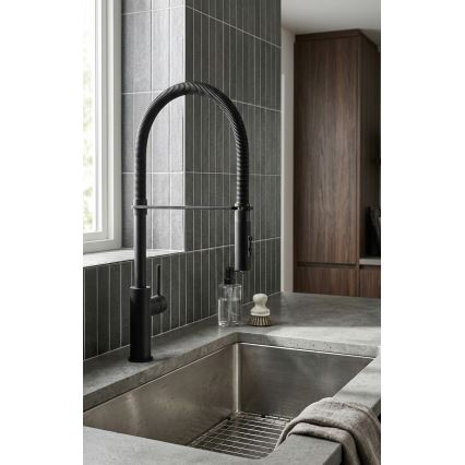 Paffoni - Sink faucet with pull-out spray LIGHT 52.5 cm polished chrome