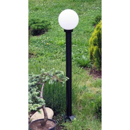 Outdoor lamp NADIR 1xE27/15W/230V IP44 white