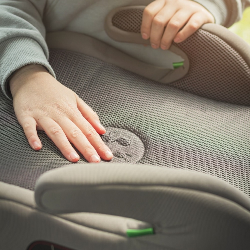 PETITE&MARS - Car booster seat OPTIMUS PRO i-Size 125-150 cm (22-36 kg) grey