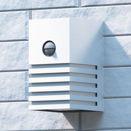 Philips - Outdoor wall light with a sensor 1xE27/20W/230V IP44