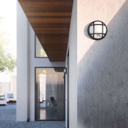 Philips 17319/30/16 - LED Outdoor wall light with a sensor  EAGLE 1xLED/3W