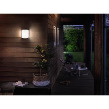 Philips - Outdoor wall light 1xLED/6W/230V IP44