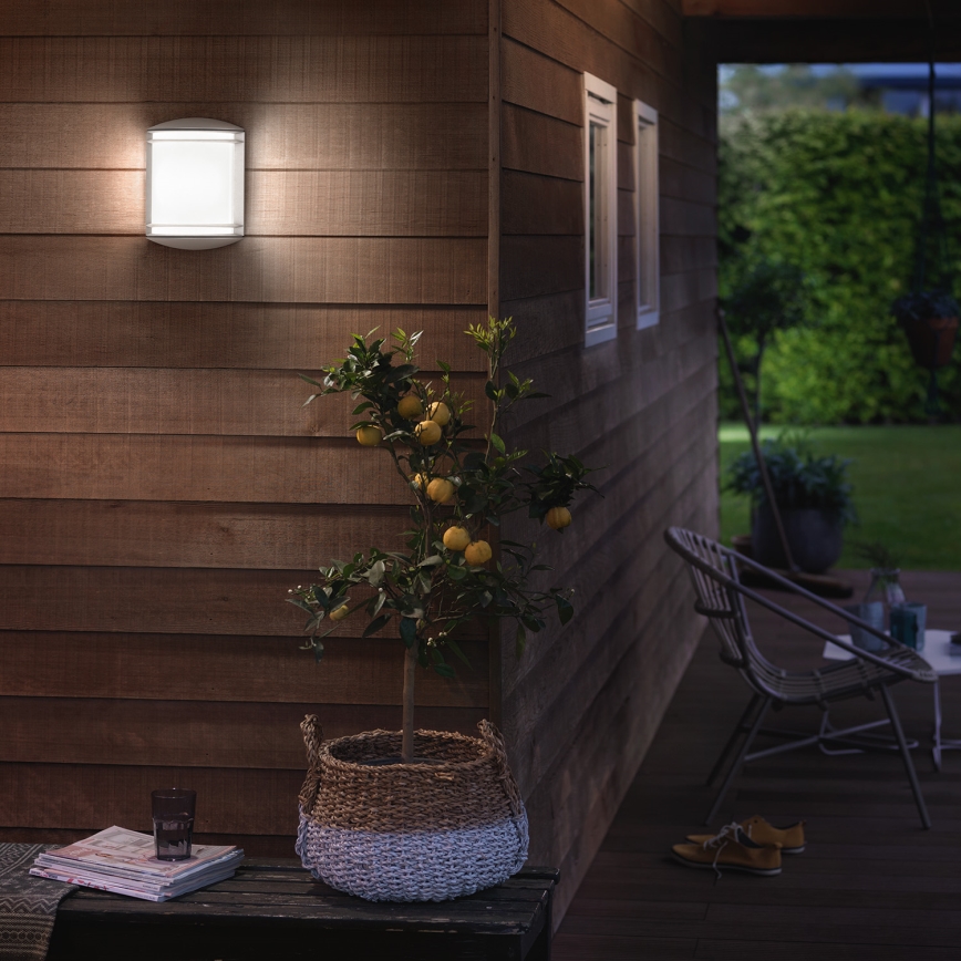 Philips - Outdoor light 1xLED/6W/230V IP44