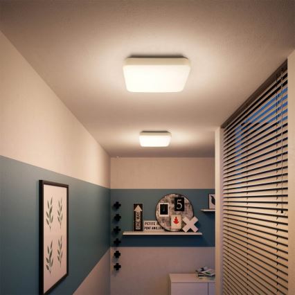 Philips - LED ceiling light LED/17W/230V 2700K