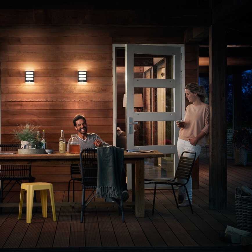 Philips - LED Outdoor wall light with a sensor LED/6W/230V 2700K IP44