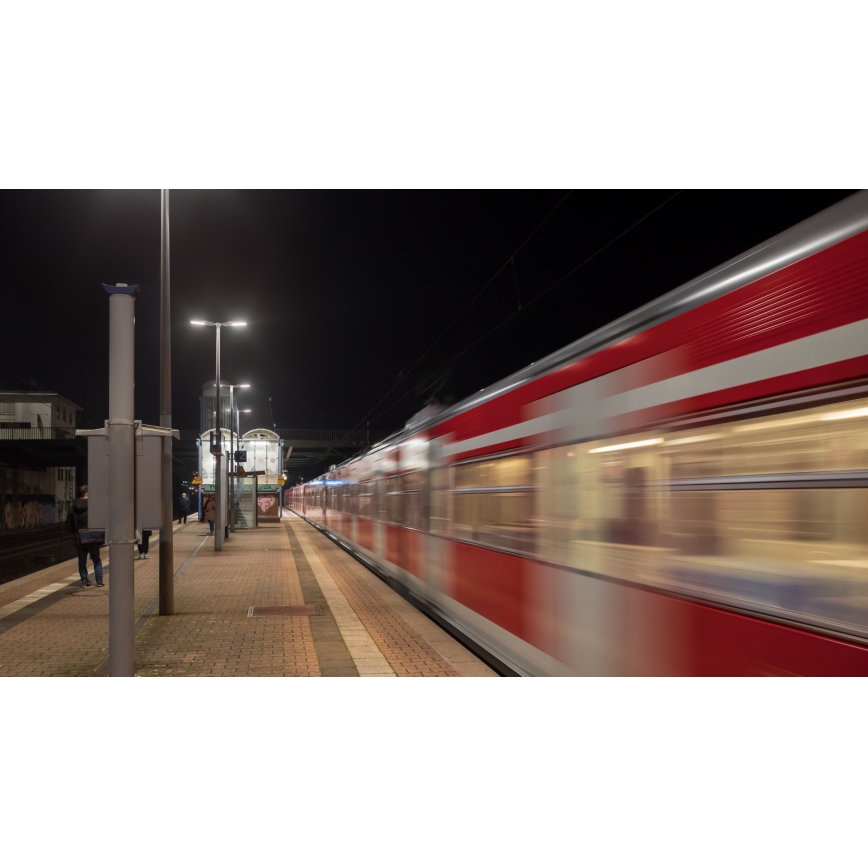 Philips - LED Street lamp CORELINE MALAGA LED/47W/230V 4000K IP65
