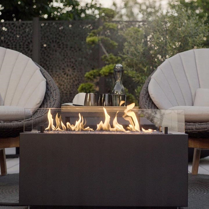 Planika - Outdoor gas fireplace 41,4x69,8 cm 10kW black + protective cover