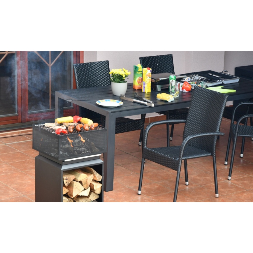 Portable wood campfire with grate black