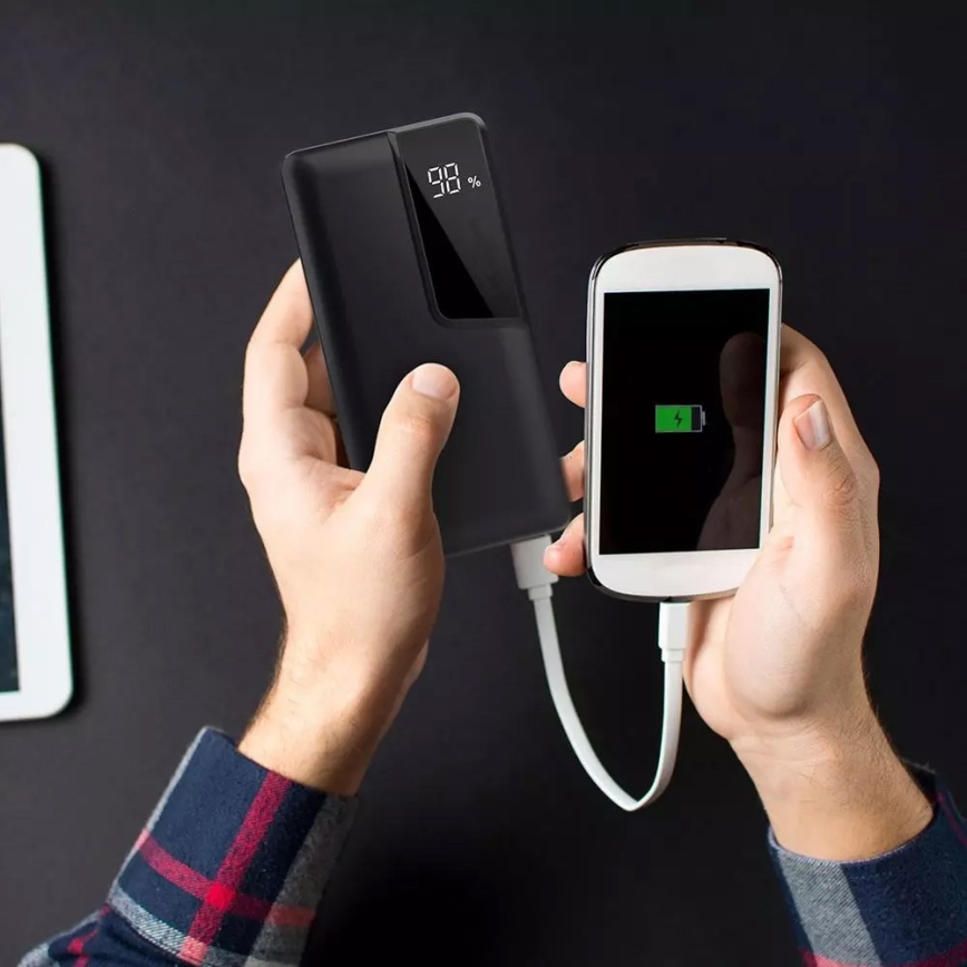 Power Bank with display 10000mAh/3,7V black