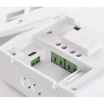 Programmable thermostat 230V