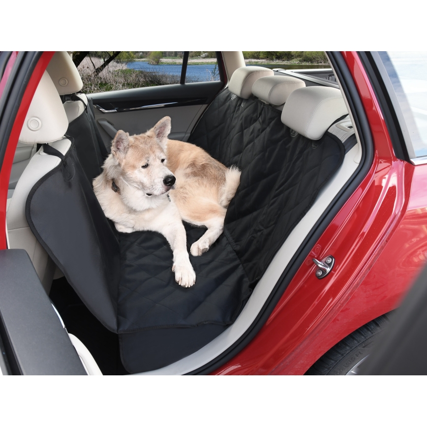 Protective car blanket for a dog 137x146 cm